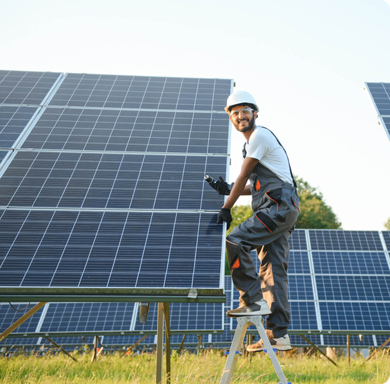 Solar Service Worker